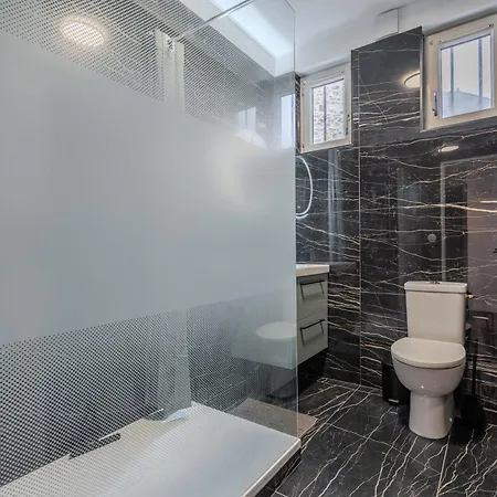 Designed Especially For Groups * Vaires-sur-Marne