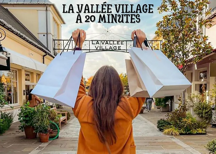 A Designed Especially For Groups * Vaires-sur-Marne