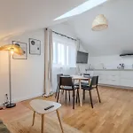 펜션 A Designed Especially For Groups Vaires-sur-Marne